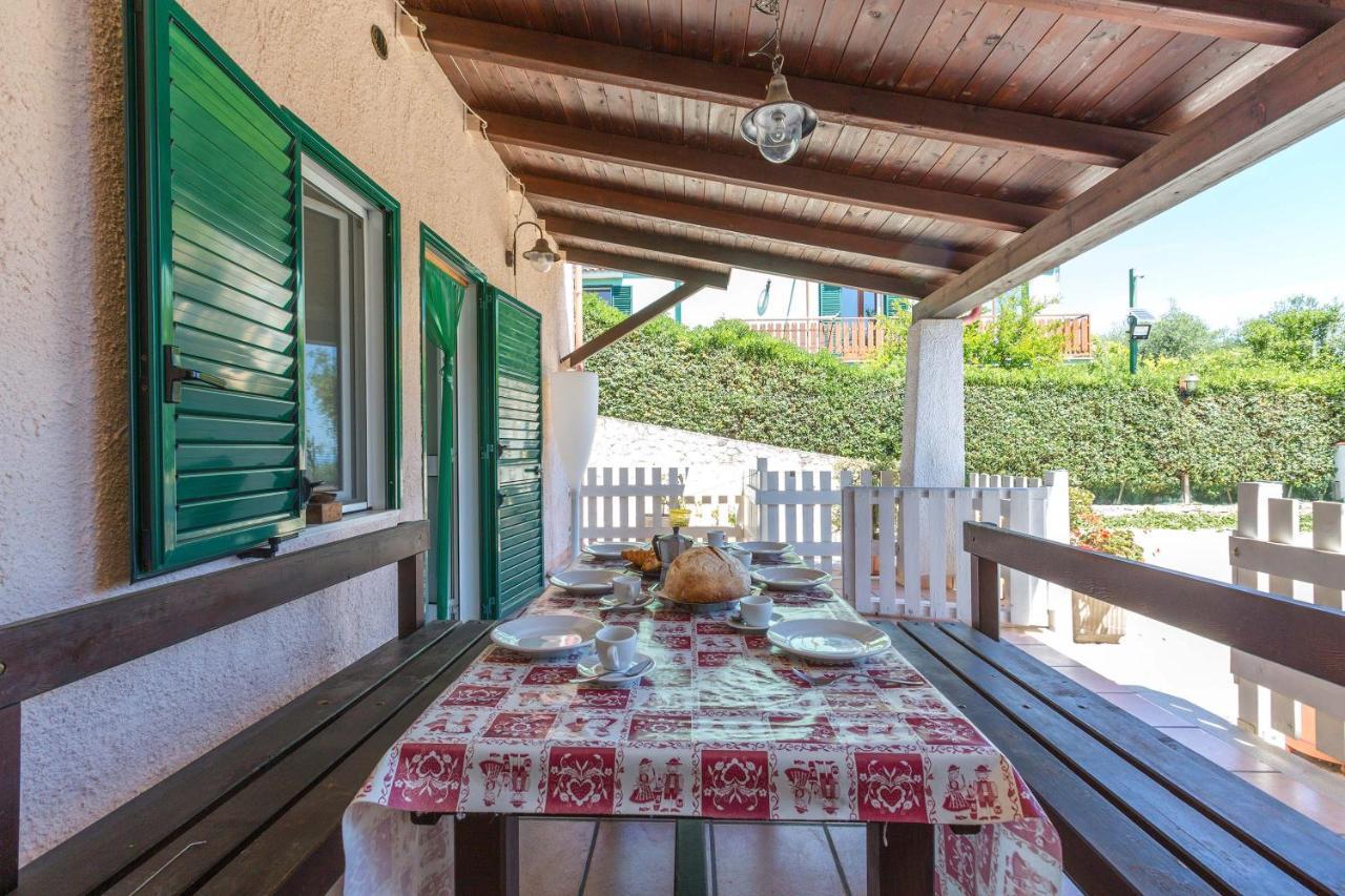 Ferienwohnung Il Bacio Del Sole By Barbarhouse Vieste Exterior foto